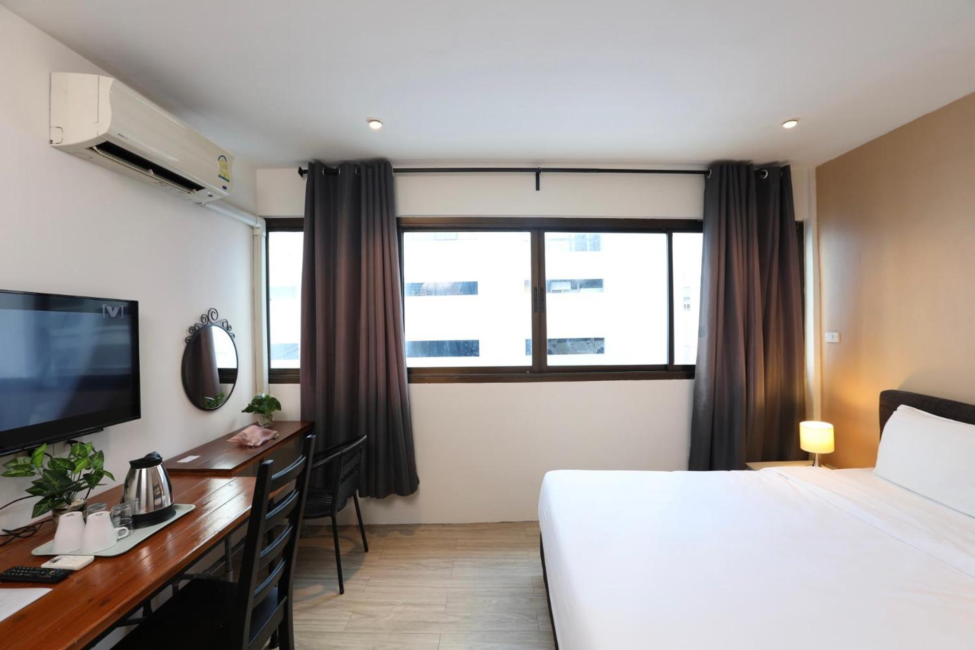 Studio F Sukhumvit กรุงเทพมหานคร ภายนอก รูปภาพ