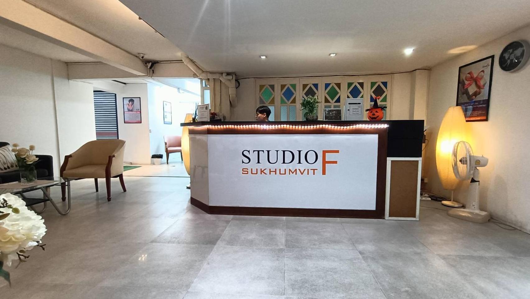Studio F Sukhumvit กรุงเทพมหานคร ภายนอก รูปภาพ