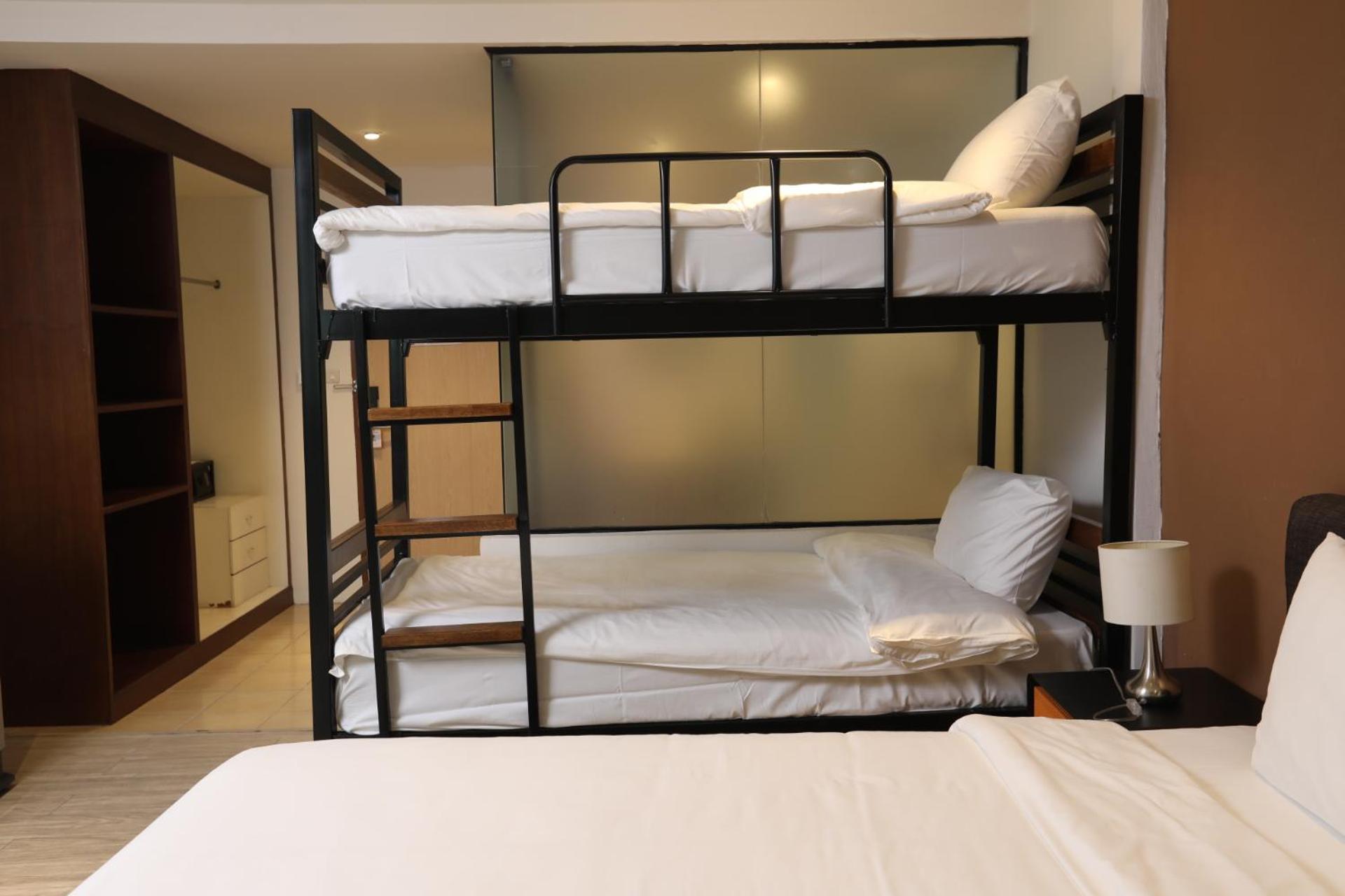 Studio F Sukhumvit กรุงเทพมหานคร ภายนอก รูปภาพ